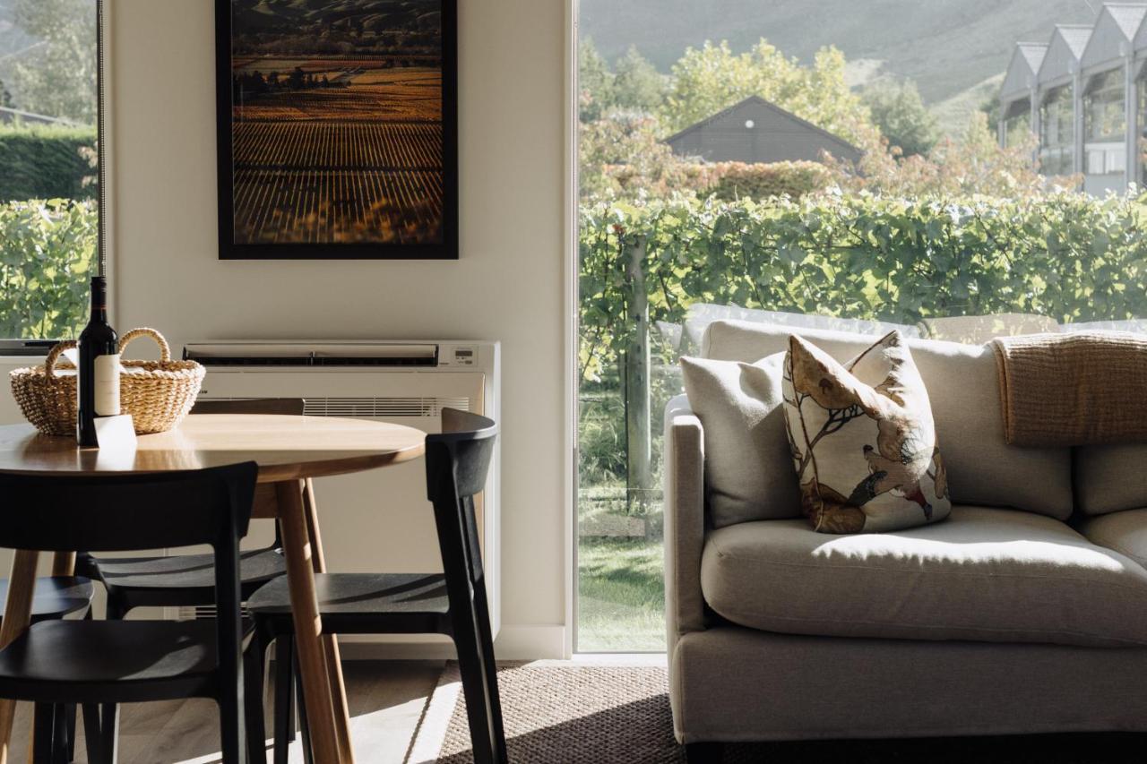 Craggy Range Luxury Vineyard Retreat Villa Havelock North Exterior photo